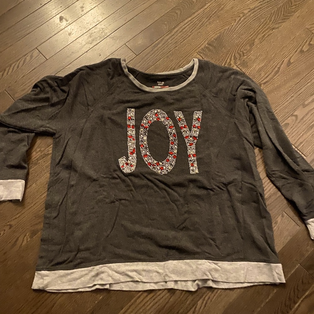 Woman’s Christmas Top